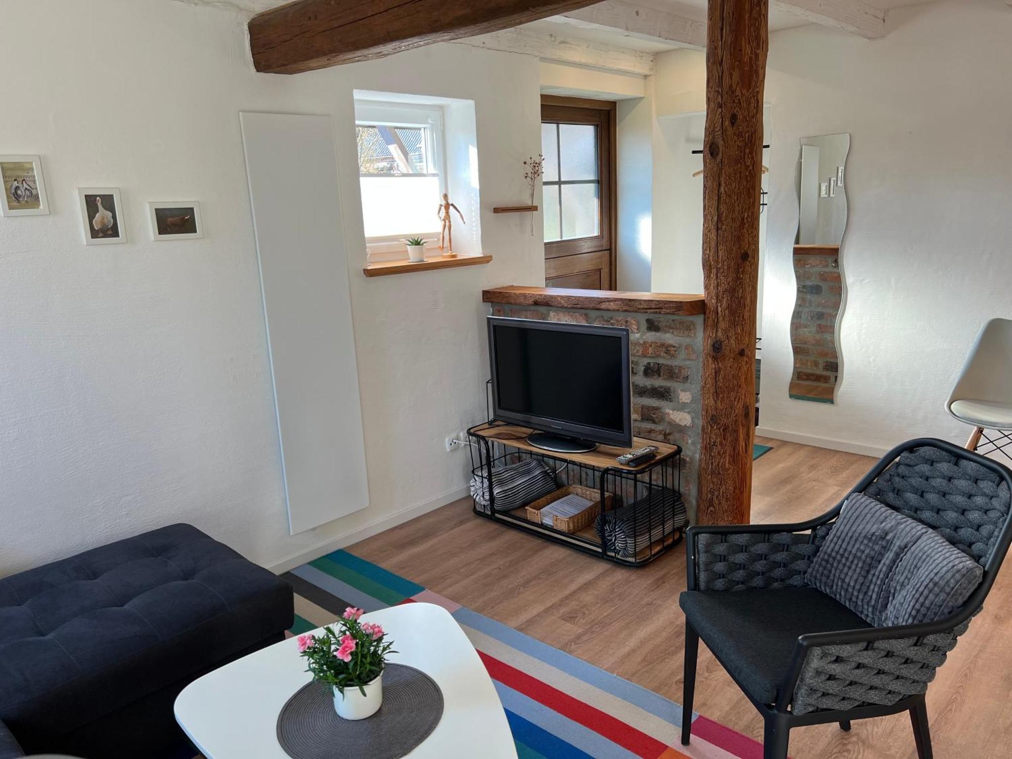 Gaestewohnung A+C Bovet Strasen Esterno foto