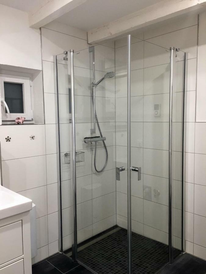 Gaestewohnung A+C Bovet Strasen Esterno foto